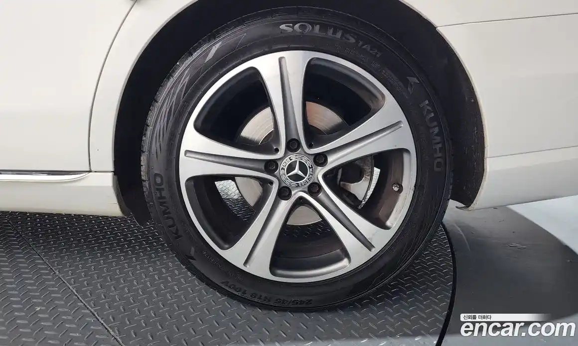 Mercedes-Benz E-Class 2019 2.0 гидро в Москве № 1348195, фото 7