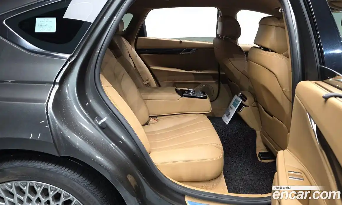 Genesis G80 2024 2.5 гидро в Москве, фото 17