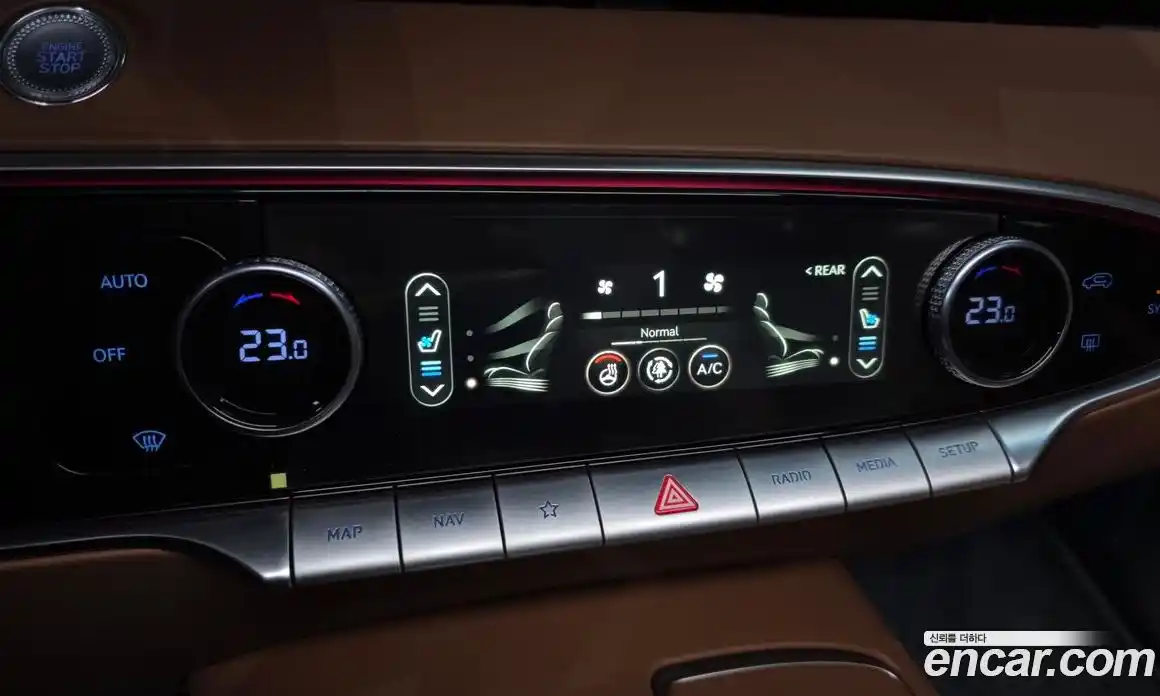 Genesis GV70 2022 2.5 гидро в Москве № 1399616, фото 31