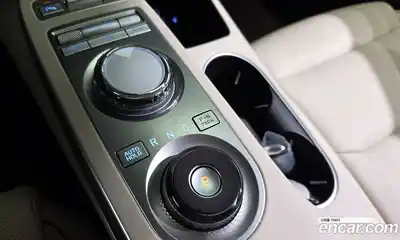 Genesis GV70 2023 2.5 гидро в Москве № 1399617, миниатюра 12