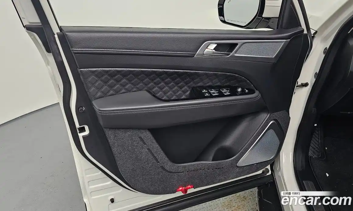 SsangYong Rexton 2020 2.2 гидро в Москве, фото 14