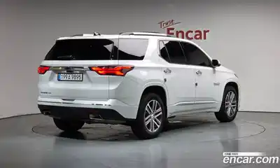 Chevrolet Traverse 2023 3.6 гидро в Москве № 1400934, миниатюра 2