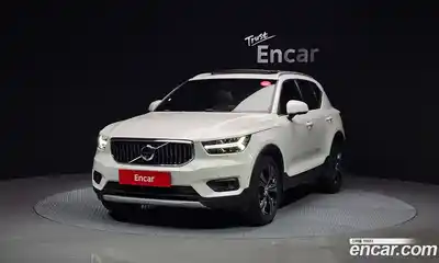 Volvo XC40, 2021
