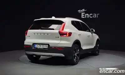 Volvo XC40 2021 2.0 гидро в Москве № 1404670, миниатюра 2