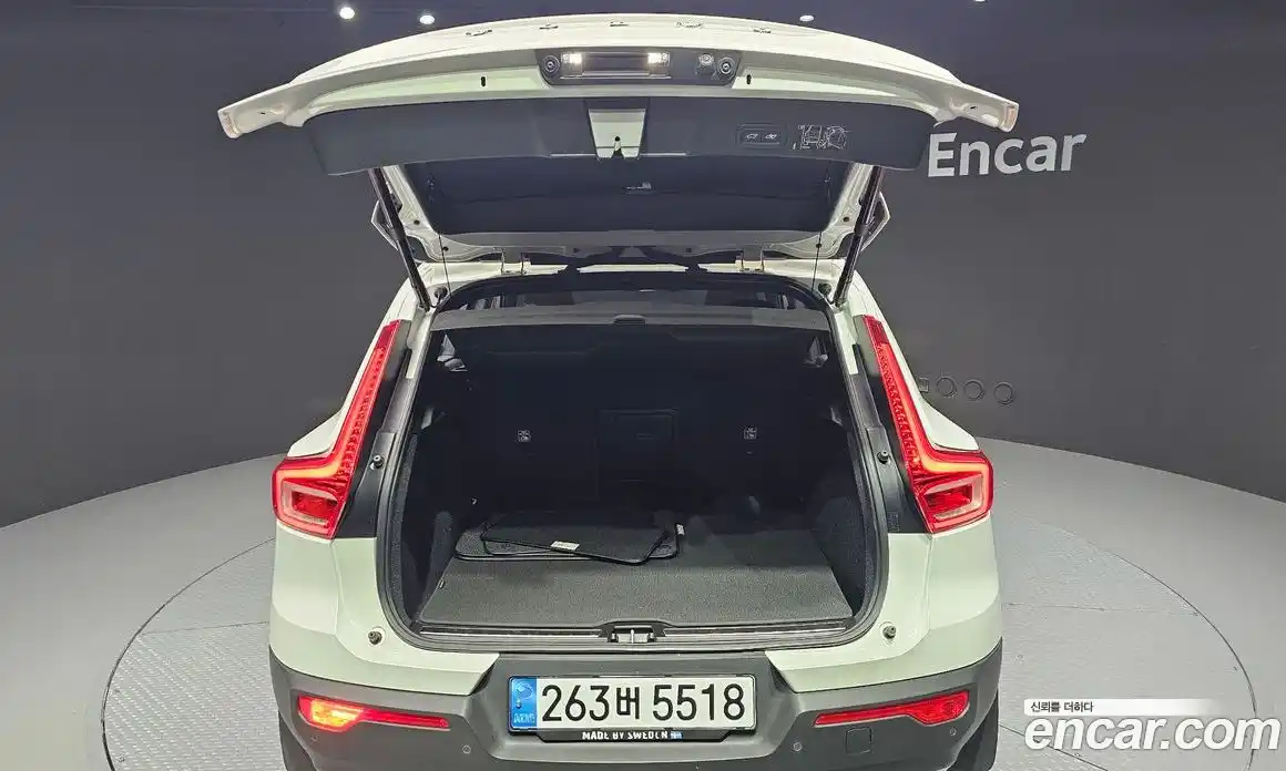 Volvo XC40 2021 2.0 гидро в Москве № 1404670, фото 25
