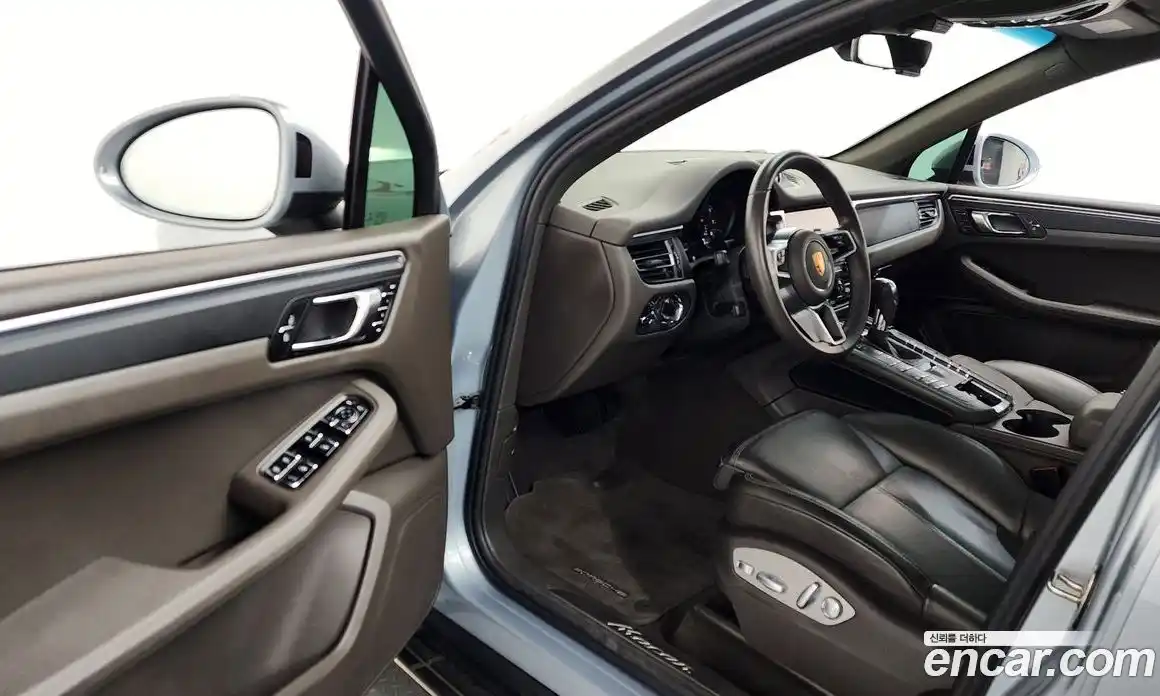 Porsche Macan 2021 2.0 гидро в Москве № 1404974, фото 13