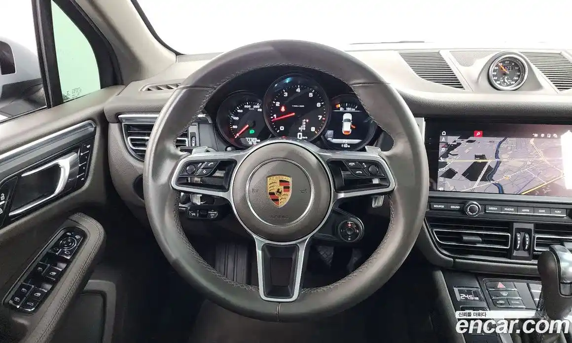 Porsche Macan 2021 2.0 гидро в Москве № 1404974, фото 18