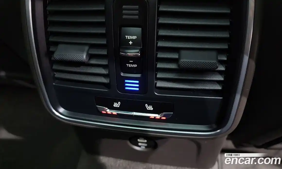 Porsche Macan 2021 2.0 гидро в Москве № 1404974, фото 24
