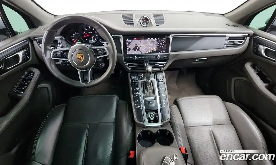 Porsche Macan 2021 2.0 гидро в Москве № 1404974, фото 10