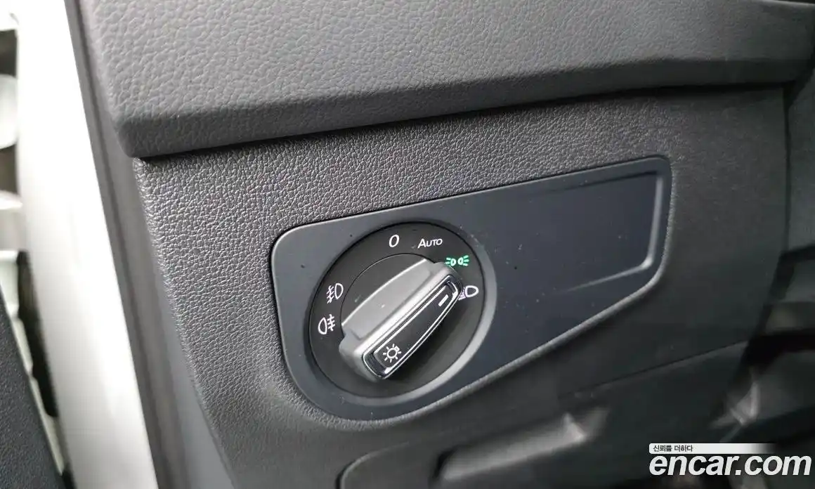 Volkswagen Tiguan 2020 2.0 гидро в Москве № 1405511, фото 22