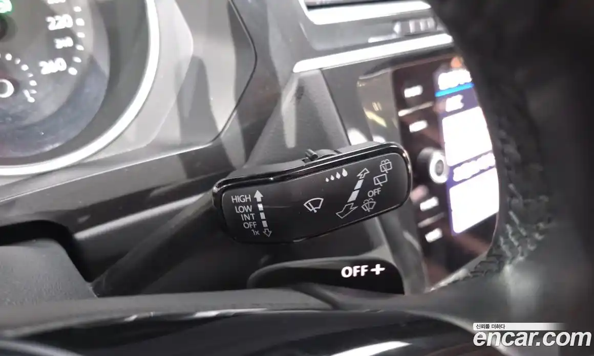 Volkswagen Tiguan 2020 2.0 гидро в Москве № 1405511, фото 23