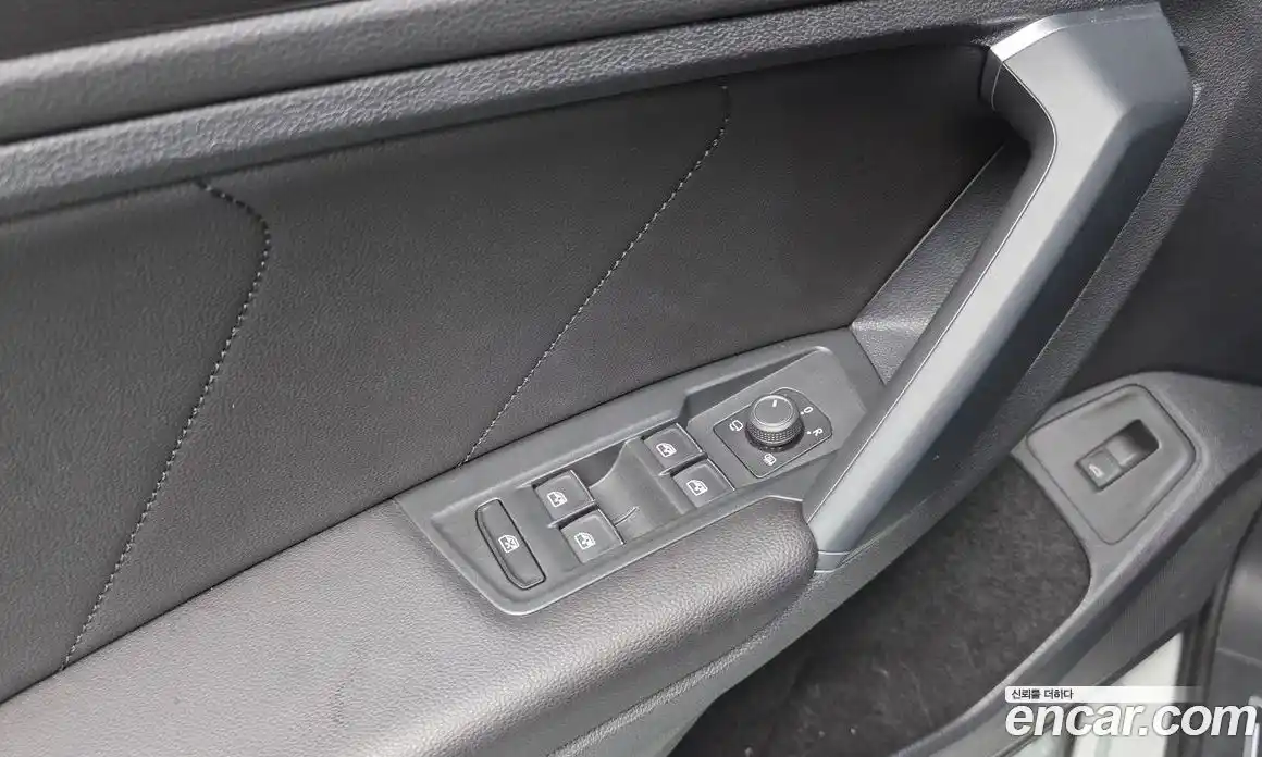 Volkswagen Tiguan 2020 2.0 гидро в Москве № 1405511, фото 24