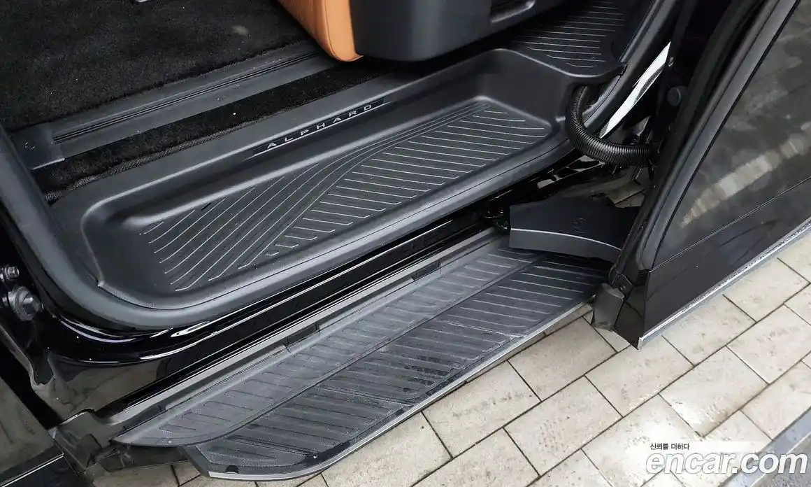 Toyota Alphard 2025 2.5 гидро в Москве № 1405966, фото 33