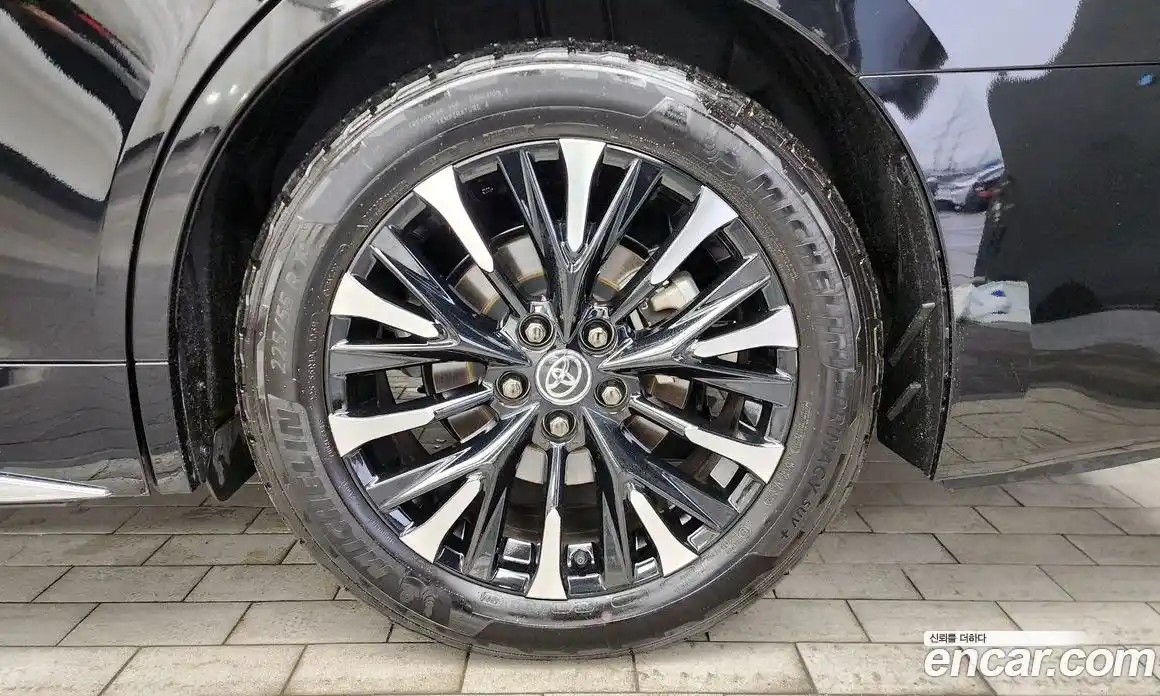 Toyota Alphard 2025 2.5 гидро в Москве № 1405966, фото 6
