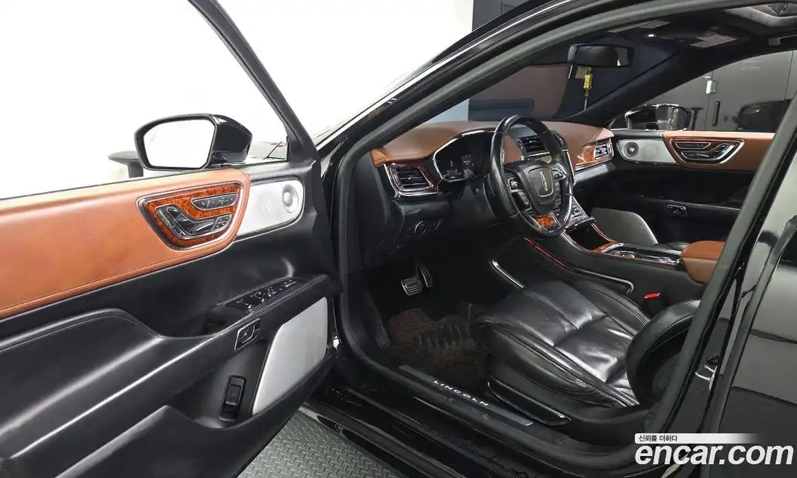 Lincoln Continental 2017 3.0 гидро, фото 13