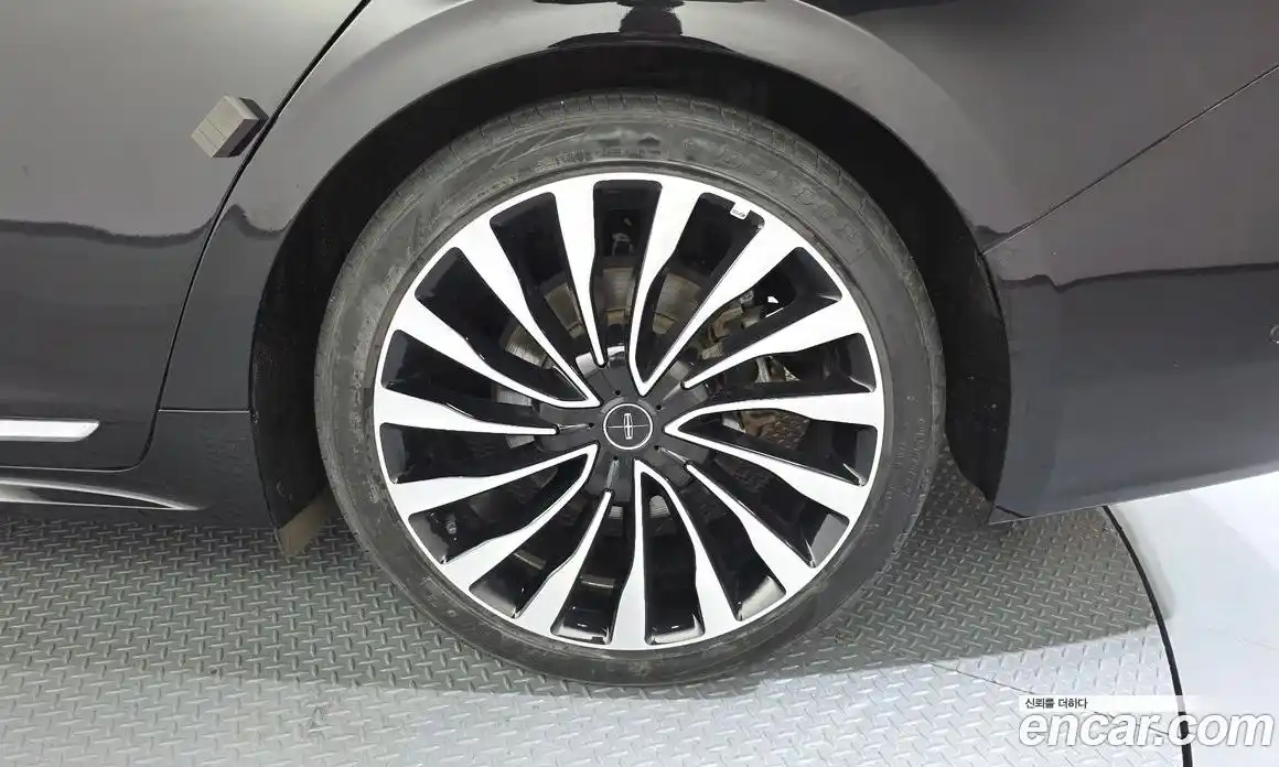 Lincoln Continental 2017 3.0 гидро, фото 7