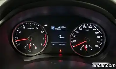 Kia Stonic 2019 1.4 гидро в Москве № 1418324, миниатюра 11