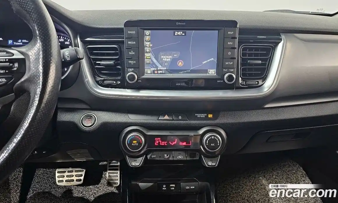 Kia Stonic 2019 1.4 гидро в Москве № 1418324, фото 20