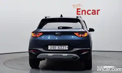 Kia Stonic 2019 1.4 гидро в Москве № 1418324, миниатюра 4