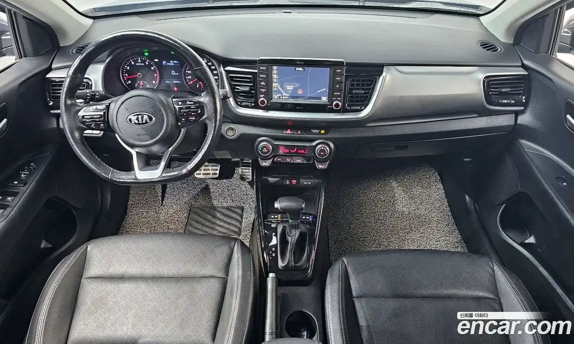 Kia Stonic 2019 1.4 гидро в Москве № 1418324, фото 10