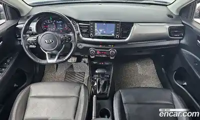 Kia Stonic 2019 1.4 гидро в Москве № 1418324, миниатюра 10