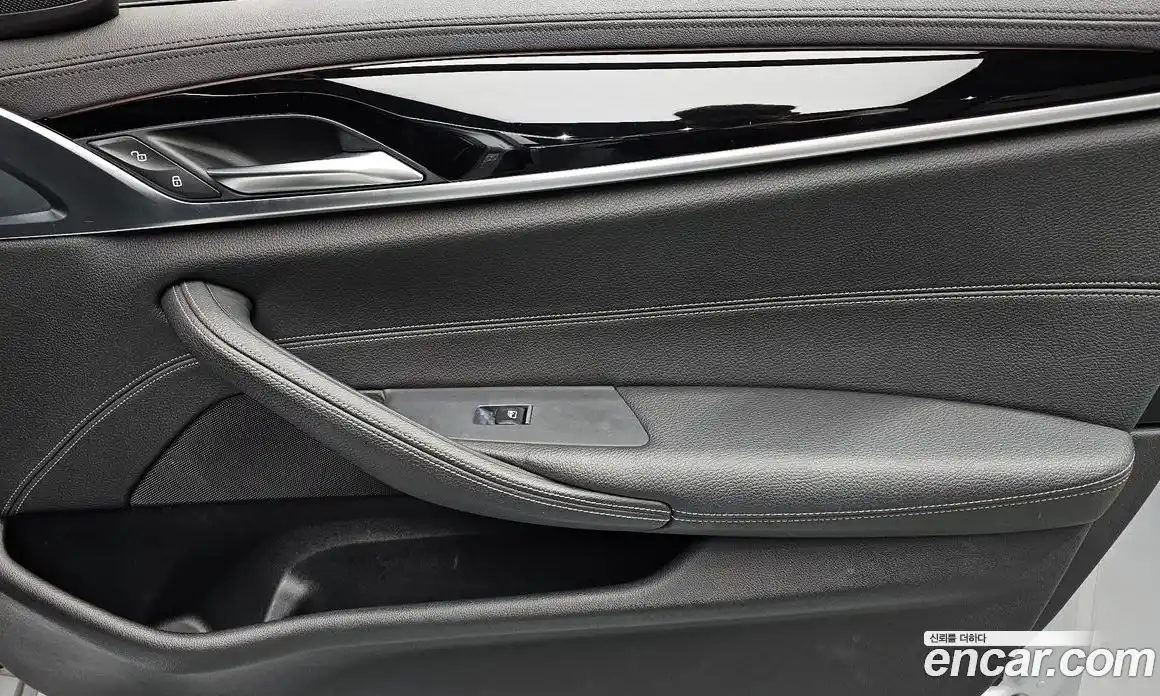 BMW 5-Series 2018 2.0 гидро в Москве № 1420035, фото 14