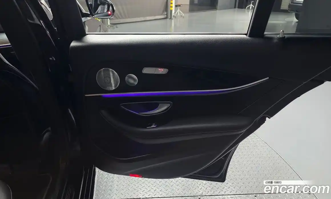 Mercedes-Benz E-Class 2019 2.0 гидро в Москве № 1422155, фото 15