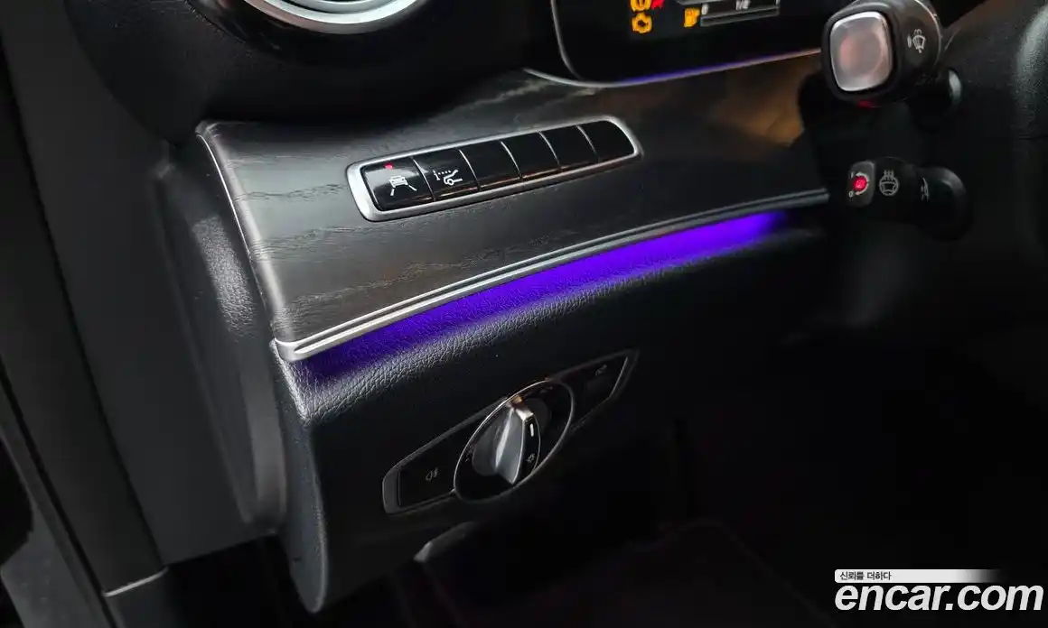 Mercedes-Benz E-Class 2019 2.0 гидро в Москве № 1422155, фото 25