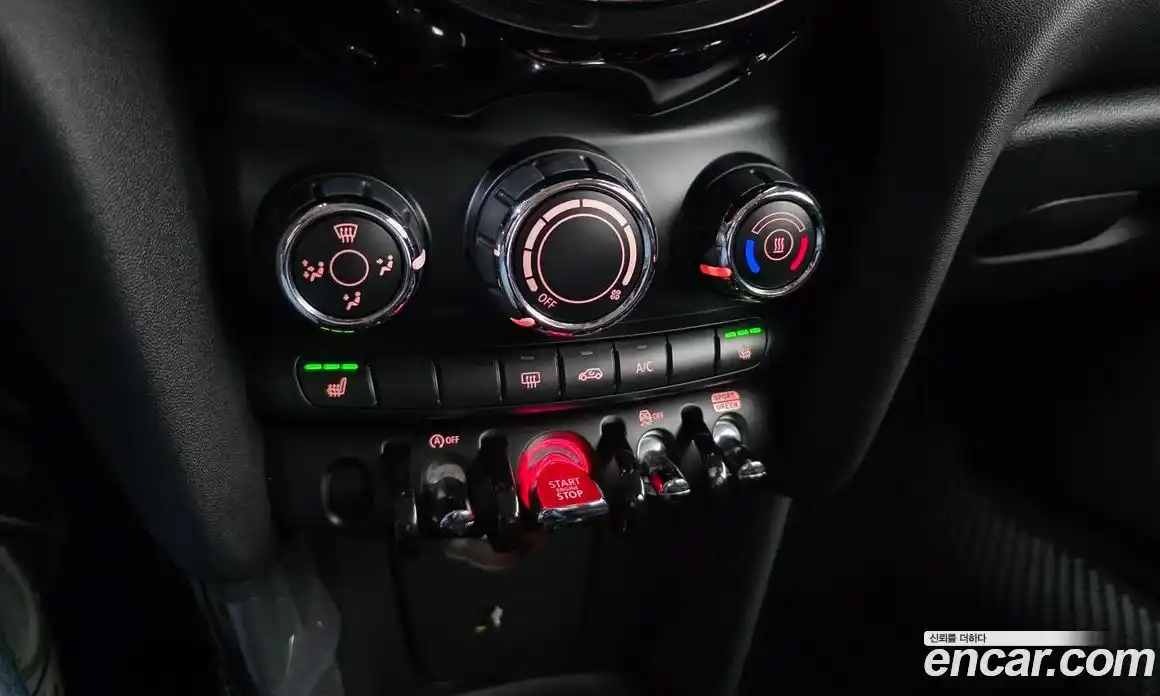 Mini Cooper 2018 1.5 гидро в Москве № 1423654, фото 22