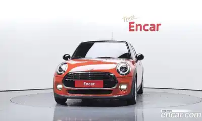 Mini Cooper 2018 1.5 гидро в Москве № 1423654, миниатюра 3