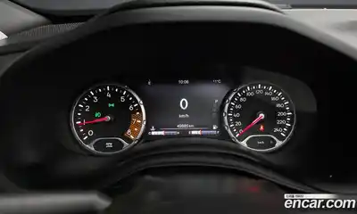 Jeep Renegade 2019 2.4 гидро в Москве № 1424360, миниатюра 11