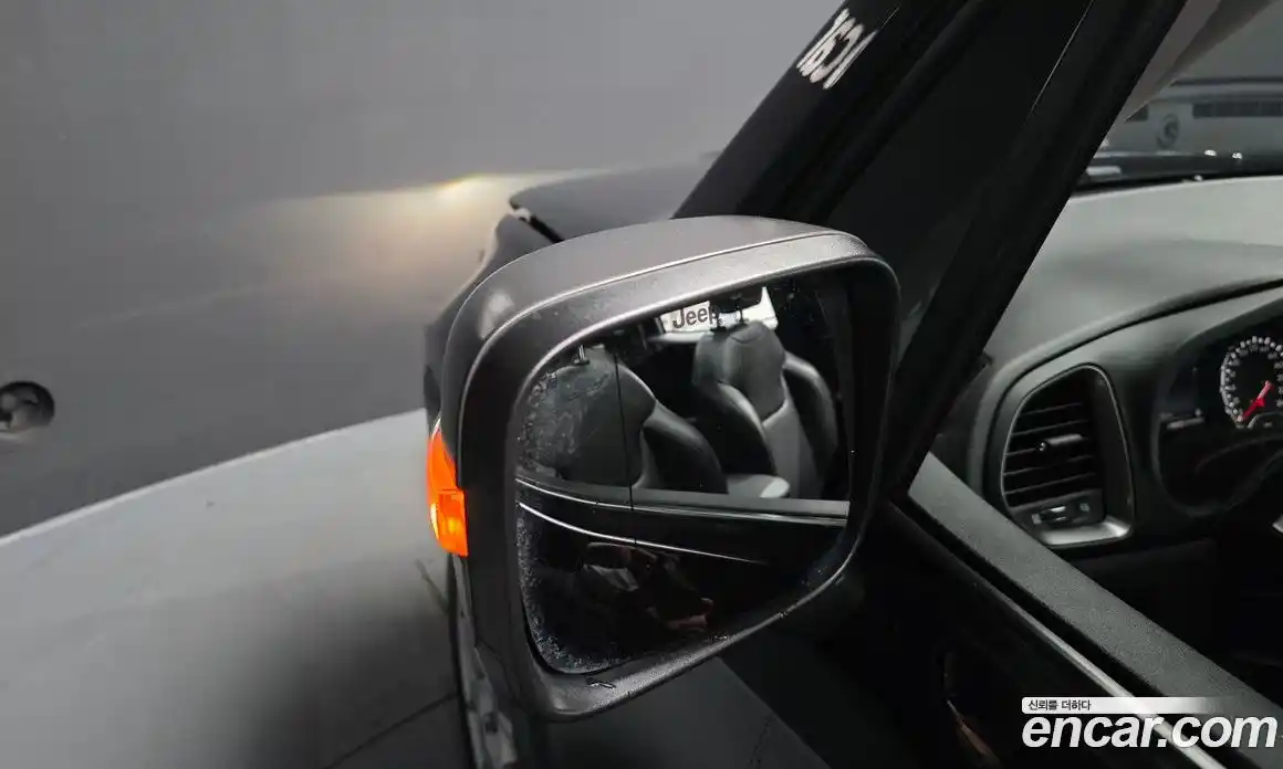 Jeep Renegade 2019 2.4 гидро в Москве № 1424360, фото 33