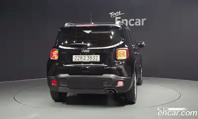 Jeep Renegade 2019 2.4 гидро в Москве № 1424360, миниатюра 4