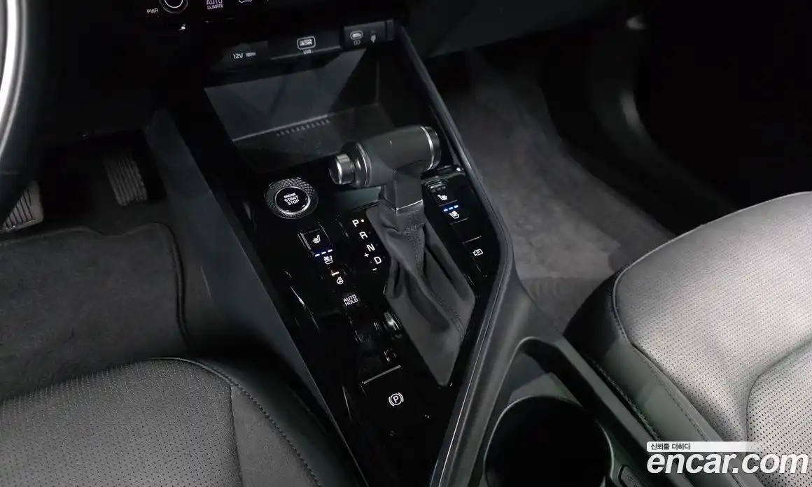 Kia Niro 2022 1.6 гидро в Москве № 1538569, фото 12