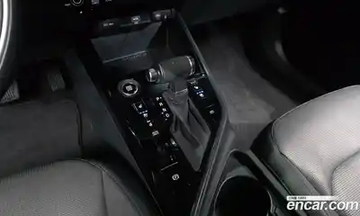 Kia Niro 2022 1.6 гидро в Москве № 1538569, миниатюра 12
