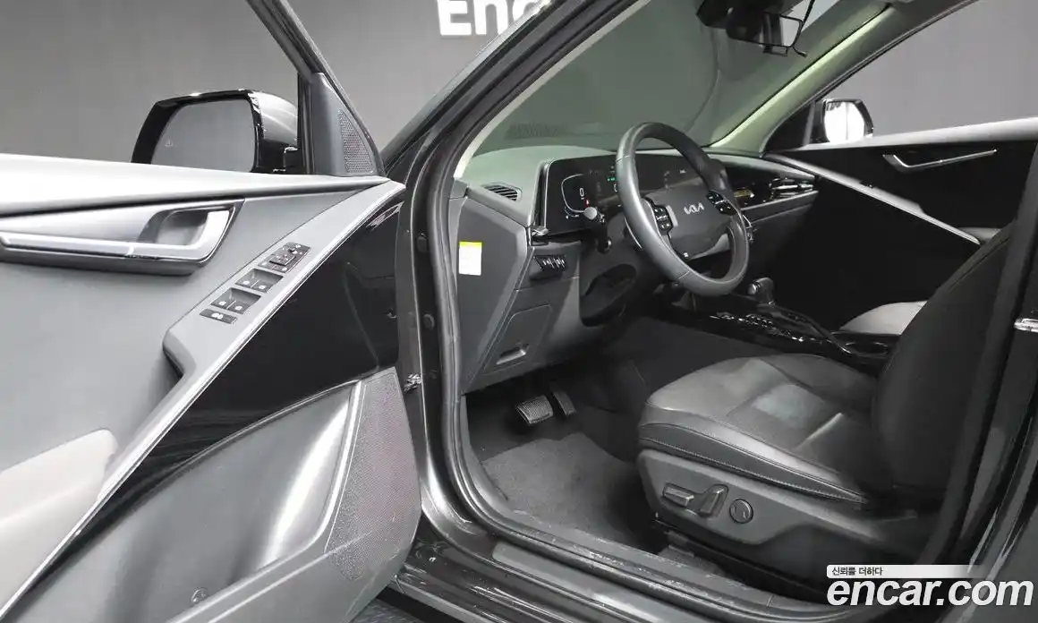 Kia Niro 2022 1.6 гидро в Москве № 1538569, фото 13