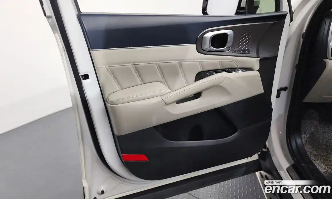 Kia Sorento 2022 1.6 гидро в Москве № 1538600, фото 13