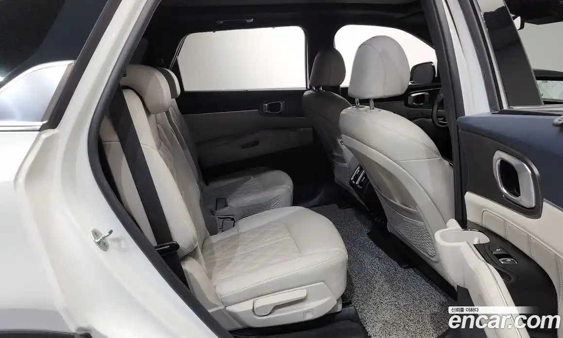 Kia Sorento 2022 1.6 гидро в Москве № 1538600, фото 15