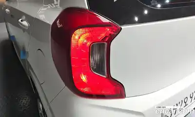 Kia Morning 2022 1.0 гидро в Москве № 1538655, миниатюра 9
