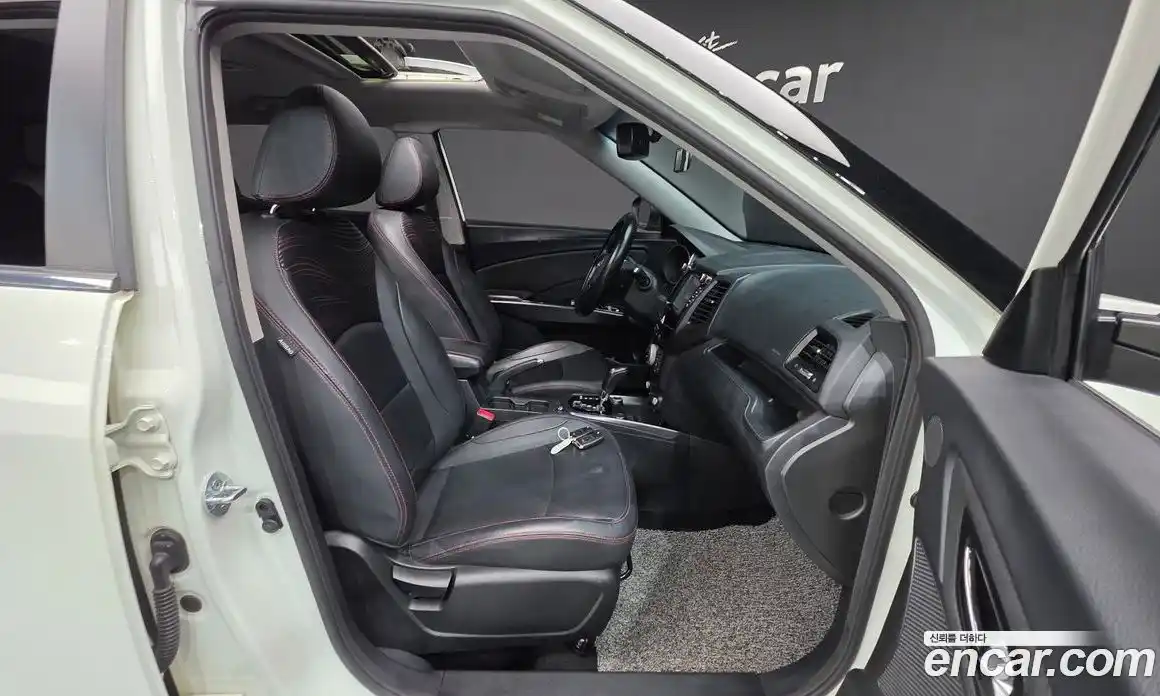 SsangYong TIBOLI 2018 1.6 гидро в Москве, фото 13