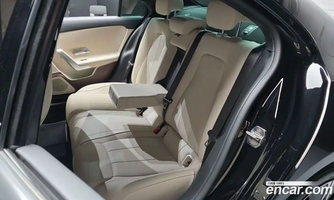 Mercedes-Benz A-Class 2024 2.0 гидро в Москве № 1544808, фото 16