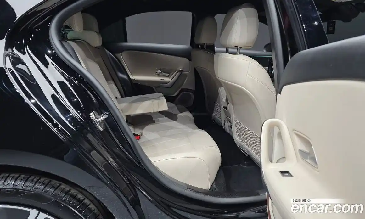 Mercedes-Benz A-Class 2024 2.0 гидро в Москве № 1544808, фото 18