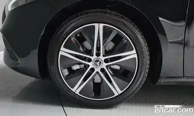 Mercedes-Benz A-Class 2024 2.0 гидро в Москве № 1544808, миниатюра 5