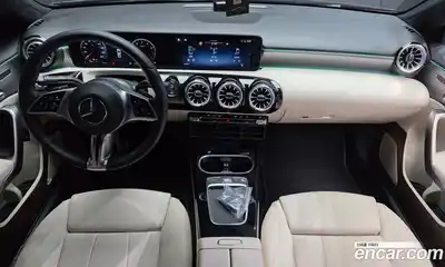 Mercedes-Benz A-Class 2024 2.0 гидро в Москве № 1544808, миниатюра 10