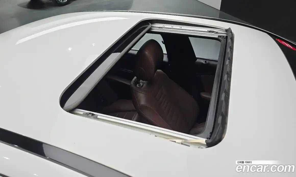 Mercedes-Benz E-Class 2023 2.0 гидро в Москве № 1544875, фото 25