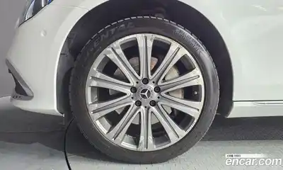 Mercedes-Benz E-Class 2023 2.0 гидро в Москве № 1544875, миниатюра 5