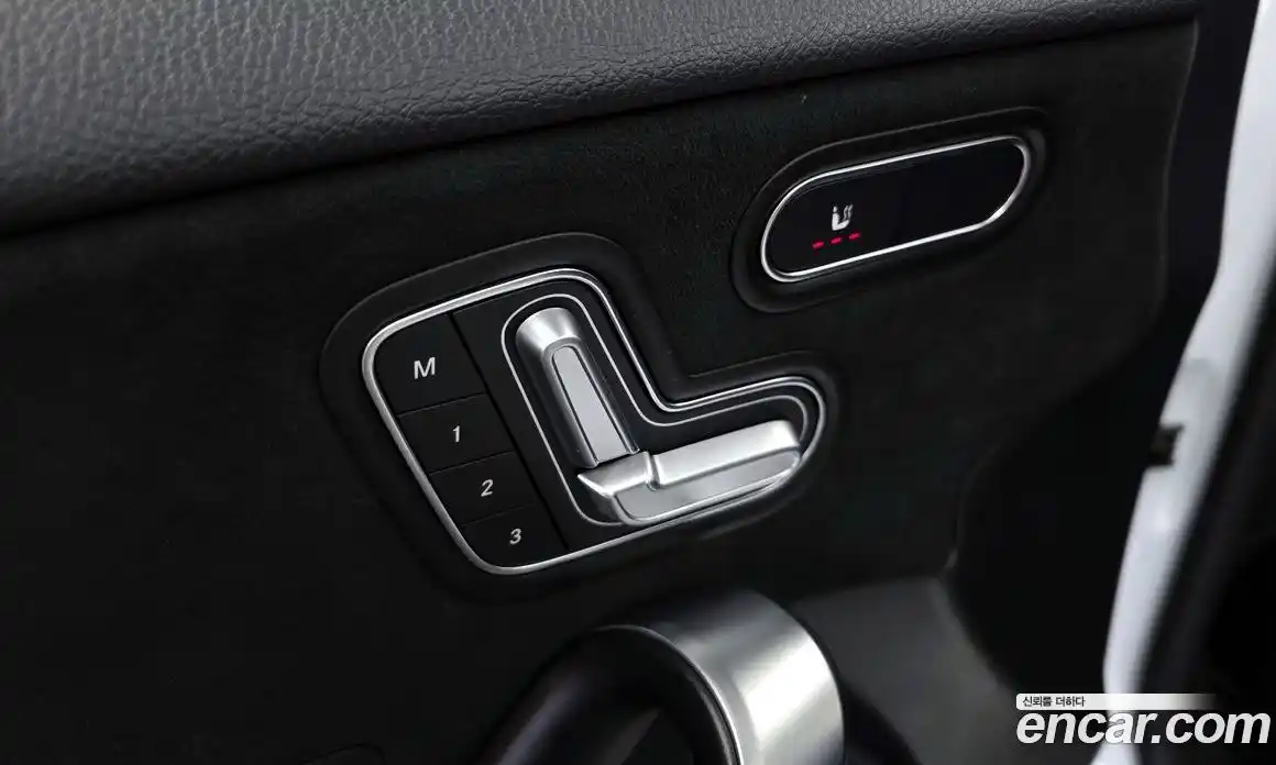 Mercedes-Benz A-Class 2021 2.0 гидро в Москве № 1544987, фото 22