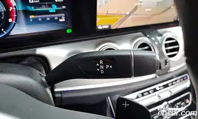 Mercedes-Benz E-Class 2019 2.0 гидро в Москве № 1545517, миниатюра 12