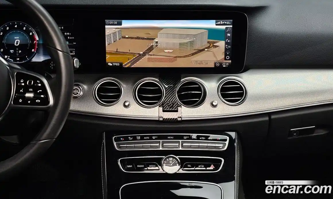 Mercedes-Benz E-Class 2019 2.0 гидро в Москве № 1545517, фото 23