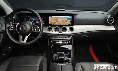 Mercedes-Benz E-Class 2019 2.0 гидро в Москве № 1545517, миниатюра 10